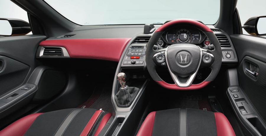 Торпедо Honda S660 Modulo X 2020 года  (фото 6 из 8)